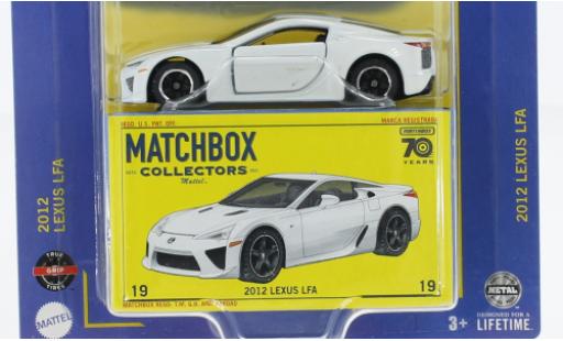 Diecast model cars Lexus LFA Base white 2012 1/64 Matchbox