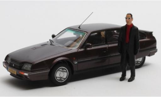 Diecast model cars Citroen CX Turbo 2 25 GTi 2 metallic purple 1986 Rotterdam Edition avec Figur: Jules D. 1/43 Matrix