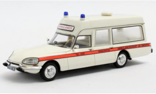 Diecast model cars Citroen DS ambulance 23 Visser De Grooth Windschoten 1974 1/43 Matrix