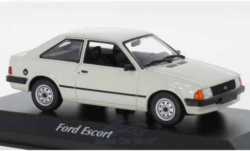 Diecast model cars Ford Escort MK3 MK III grey 1981 1/43 Maxichamps