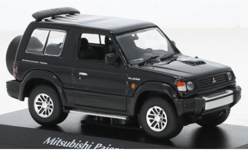 Diecast model cars Mitsubishi Pajero SWB black 1991 1/43 Maxichamps