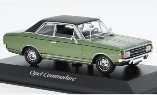 Diecast model cars Opel Commodore A metallise vert/black 1970 1/43 Maxichamps