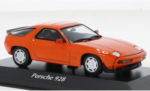 Diecast model cars Porsche 928 S S orange 1979 1/43 Maxichamps