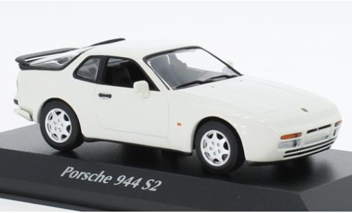 Diecast model cars Porsche 944 S2 white 1989 1/43 Maxichamps