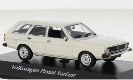Diecast model cars Volkswagen Passat B1 Variant white 1975 1/43 Maxichamps