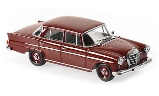 Diecast model cars Mercedes 190 Base (W110) red 1961 1/43 Maxichamps