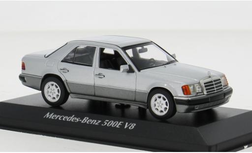 Diecast model cars Mercedes 500 Base E (W124) silver 1991 1/43 Maxichamps