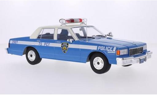 Diecast model cars Chevrolet Caprice Classic Sedan blue Police 1985 les portes et capos ferm&Atilde;&copy; 1/18 MCG