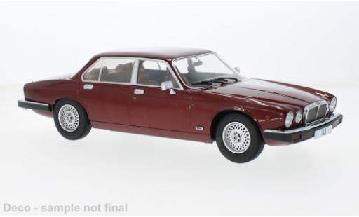 Diecast model cars Jaguar XJ Series III metallise red 1979 1/18 MCG