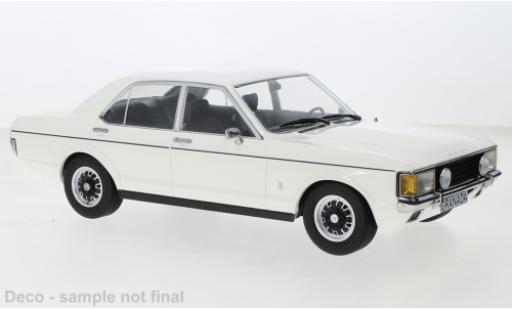 Diecast model cars Ford Granada Berlina MK I white 1975 1/18 MCG