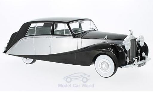 Diecast model cars Rolls Royce Silver Wraith Hooper Empress by black/grey RHD 1956 1/18 MCG