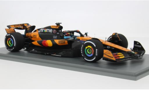 Diecast model cars McLaren F1 Base MCL39 formula 1 GP Australien 2025 Team #81 O.Piastri 1/18 Spark
