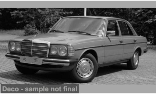 Diecast model cars Mercedes 200 Coupe (W123) green 1976 1/18 I Norev