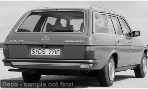 Diecast model cars Mercedes 200 Coupe T (S123) red 1979 1/43 IXO