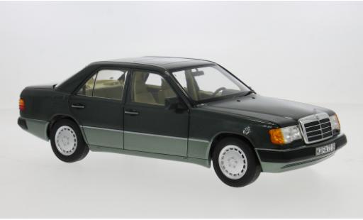 Diecast model cars Mercedes 230 Base E (W124) green/green 1990 1/18 Norev