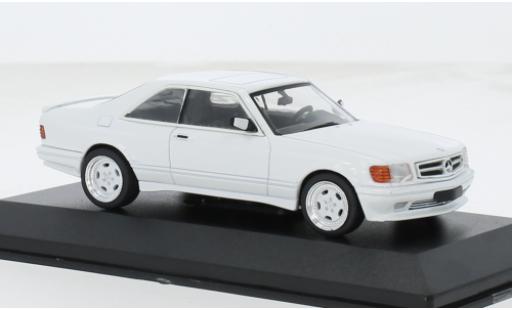 Diecast model cars Mercedes 560 Coupe SEC (C126) AMG Wide Body white 1/43 Solido