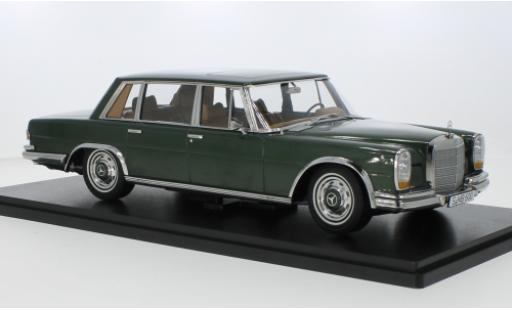 Diecast model cars Mercedes 600 Base (W100) green 1/18 KK Scale