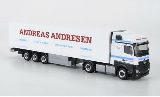Mercedes Actros Bigspace 1/87 Herpa Kuhltrunk-SZ Andreas Andresen (DK) diecast model cars