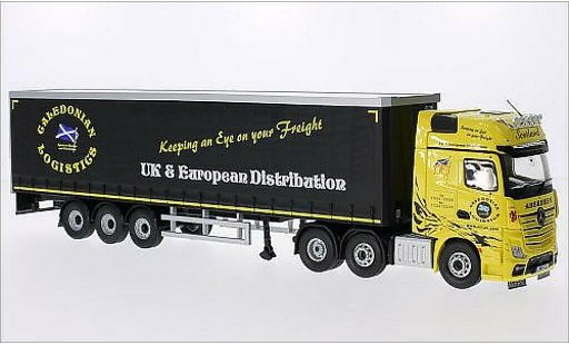 Mercedes Actros Base 1/50 Corgi MP4 RHD Caledonian Logistics diecast model cars