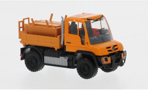 Diecast model cars Mercedes Unimog 406-425 U430 orange 2013 1/87 Busch