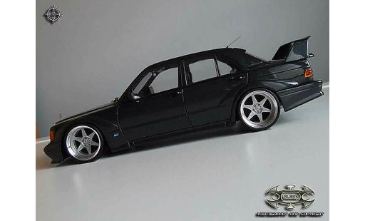 Mercedes 190 Evo 1/18 Autoart 2.5 16 evolution 2 jantes bords larges diecast model cars