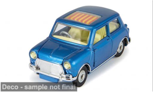 Diecast model cars Mini Cooper Base green 1967 1/43 Corgi
