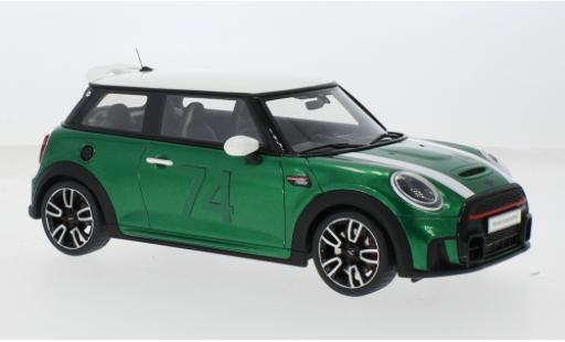 Diecast model cars Mini Cooper Base green 1/18 Ottomobile