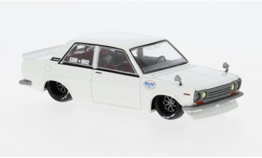 Diecast model cars Datsun 510 tuning Street Nismo V2 white 1/64 Mini GT