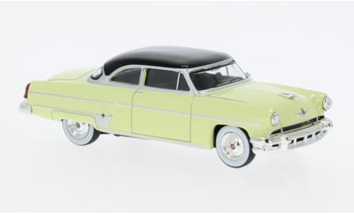 Diecast model cars Lincoln Capri Base yellow/black 1954 1/64 Mini GT