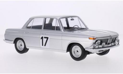 Diecast model cars Bmw 2000 ti No.17 24h Spa 1966 J.Ickx/A.Hahne 1/18 Minichamps