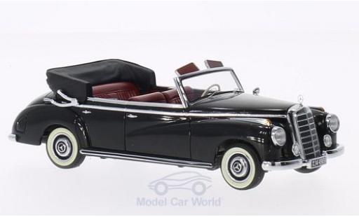 Diecast model cars Mercedes 300 Cabriolet Convertible (W186) black 1952 1/43 Minichamps