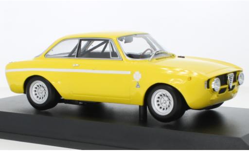 Diecast model cars Alfa Romeo Giulia gt junior 1300 A yellow 1971 1/18 Minichamps