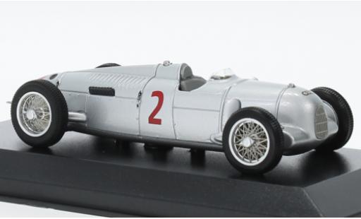 Diecast model cars Auto Union Typ B course Avus No.2 Avus 1935 1/43 Minichamps