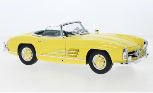 Diecast model cars Mercedes 300 Roadster SL (W198) yellow/black 1957 1/18 Minichamps