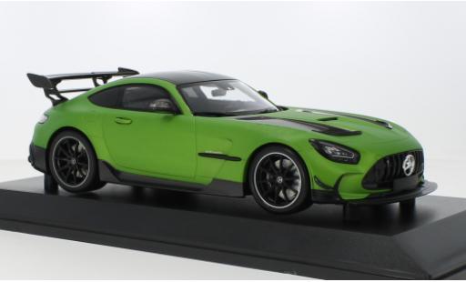 Diecast model cars Mercedes AMG GT Black Series mattgreen 2020 1/18 Minichamps