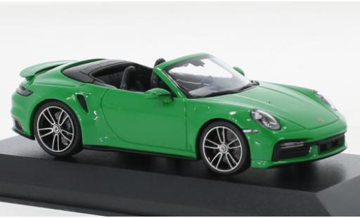 Diecast model cars Porsche 911 Turbo s cabriolet green 2020 1/43 Minichamps