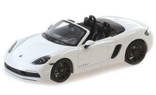 Diecast model cars Porsche 718 GTS (982) white 2020 1/43 Minichamps