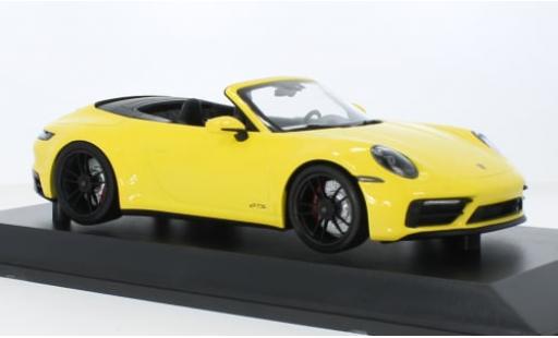 Diecast model cars Porsche 911 GTS Carrera 4 Convertible yellow 2020 1/18 Minichamps
