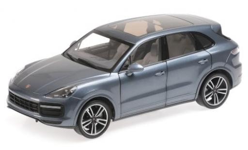 Diecast model cars Porsche Cayenne Turbo S metallise blue 2017 1/18 Minichamps