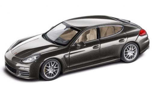 Diecast model cars Porsche Panamera 4S metallic grey 2016 1/43 Minichamps