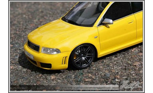 Audi RS4 avant 1/18 Ottomobile B5 - Jantes 4 B7 anthracite diecast model cars