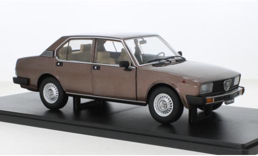 Diecast model cars Alfa Romeo Alfetta 2000 Berlina TD metallise brown 1979 1/18 Mitica