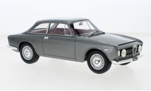Diecast model cars Alfa Romeo Giulia sprint gt 1600 Veloce metallise grey 1965 1/18 Mitica