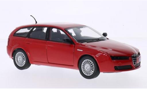 Diecast model cars Alfa Romeo 159 sportwagon SW red 1/24 Motormax