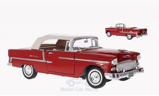 Diecast model cars Chevrolet Bel Air Convertible red 1955 Softtop and Persenning liegen bei 1/18 Motormax