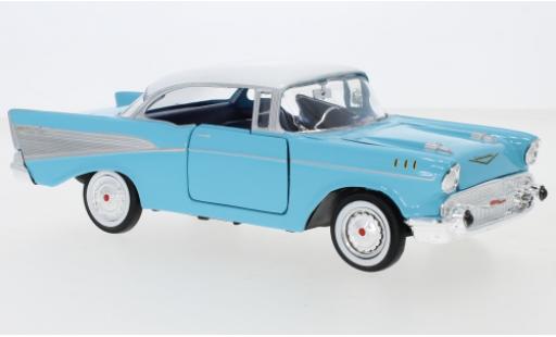 Diecast model cars Chevrolet Bel Air Coupe blue/white 1957 1/24 Motormax