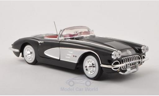 Diecast model cars Chevrolet Corvette Convertible C1 black/grey 1958 1/18 Motormax