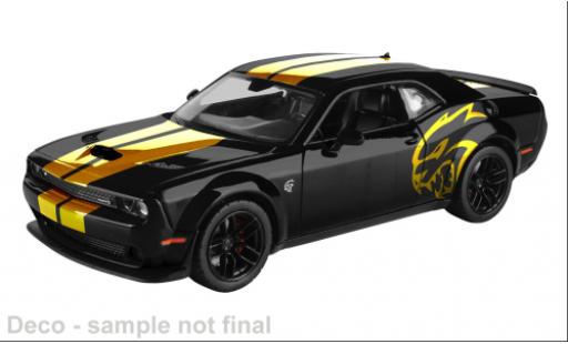 Diecast model cars Dodge Challenger SRT Hellcat black/gold 2018 1/24 Motormax