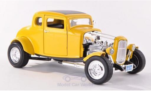 Diecast model cars Ford Hot Rod 1932 yellow 1/18 Motormax