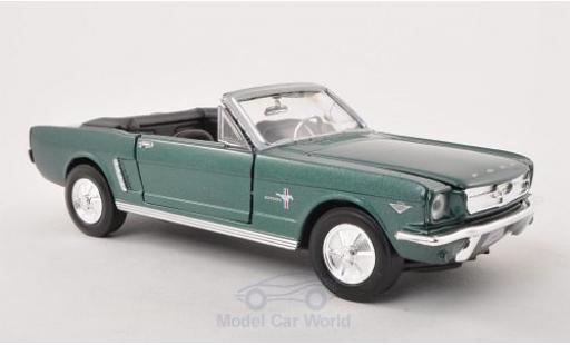 Diecast model cars Ford Mustang Convertible metallic green 1964 1/24 Motormax